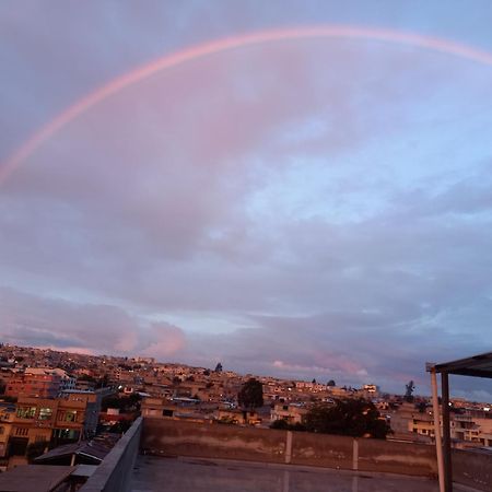 El Vergel Norte Quito Exterior foto
